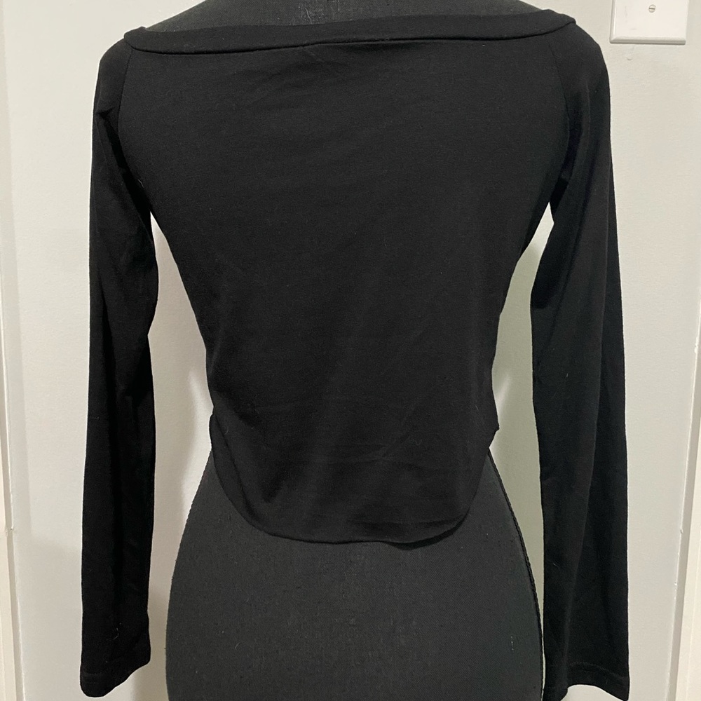 Basic Black Top - Picture 3 of 4